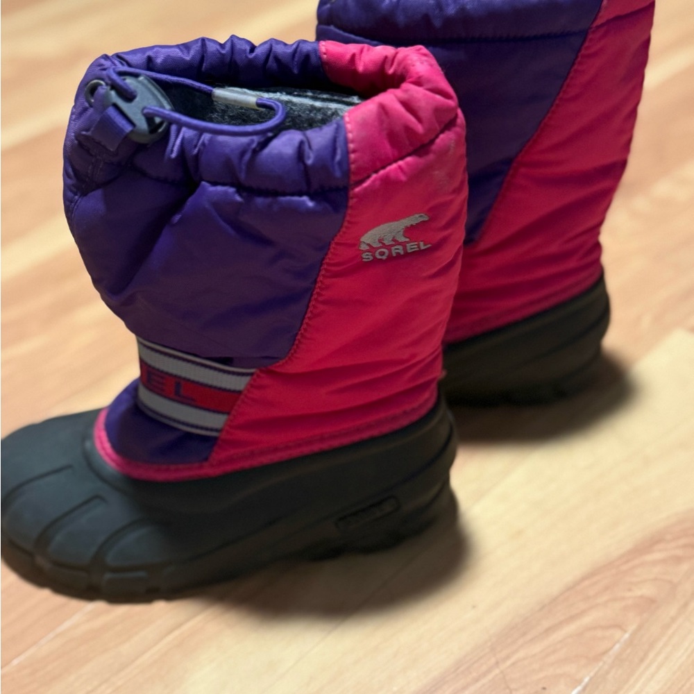 Sorel Fleece Lined Kids' Black and Pink Snow Boots - Picture 4 of 6